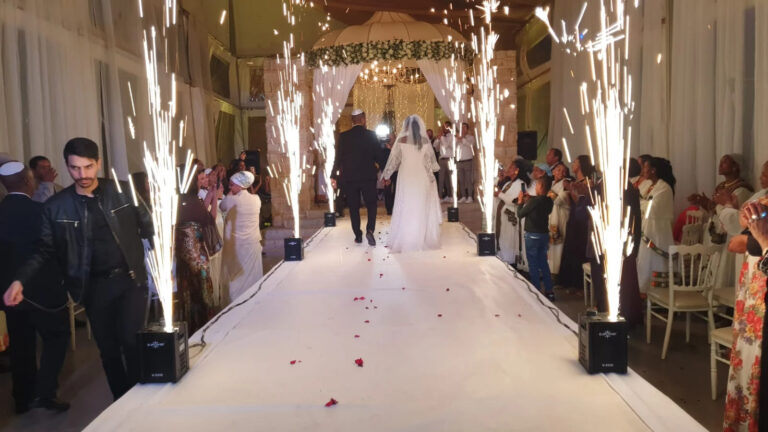 זיקוקים-קרים-לאירועים-דיל-פרימיום-לחתונה